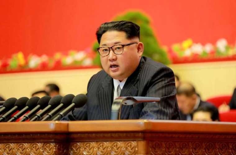 Hinh anh lanh dao Kim Jong-un trong nhung chuyen thi sat-Hinh-9